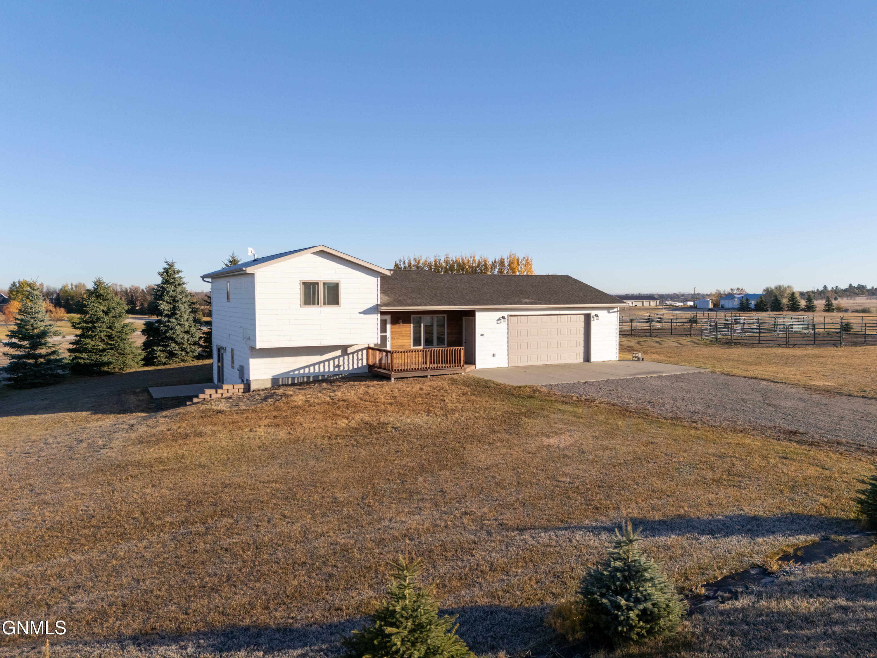 Property Photo:  7700 22nd Avenue SE  ND 58504 