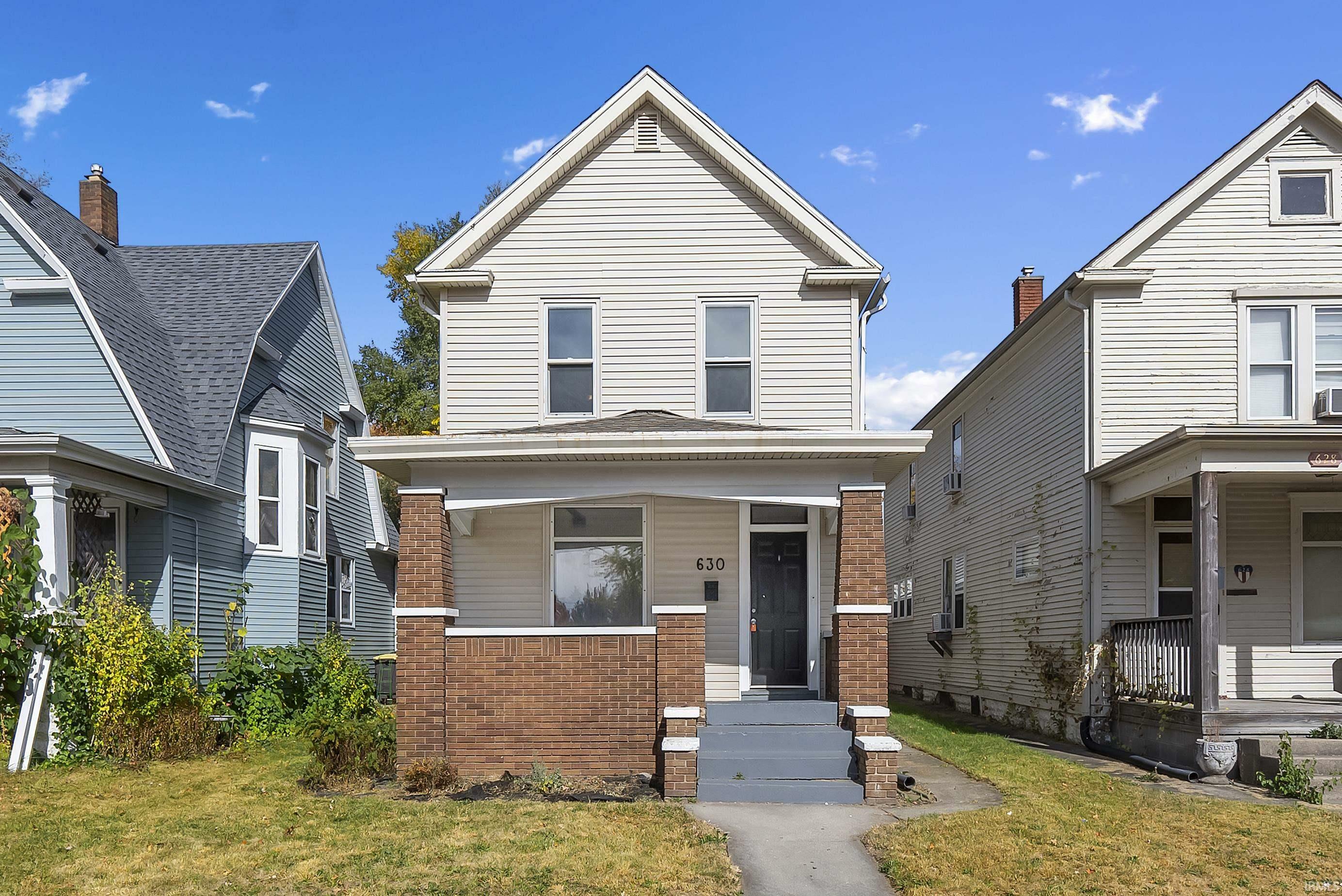 Property Photo:  630 Huffman Street  IN 46808-3242 