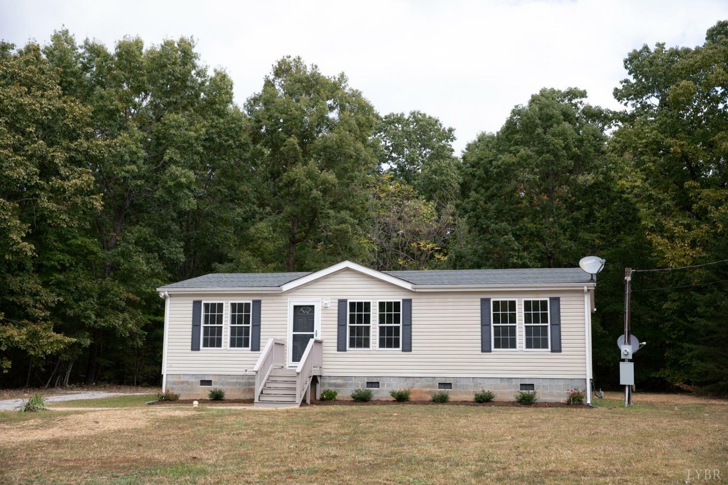 Property Photo:  713 Railroad Lane  VA 23958 