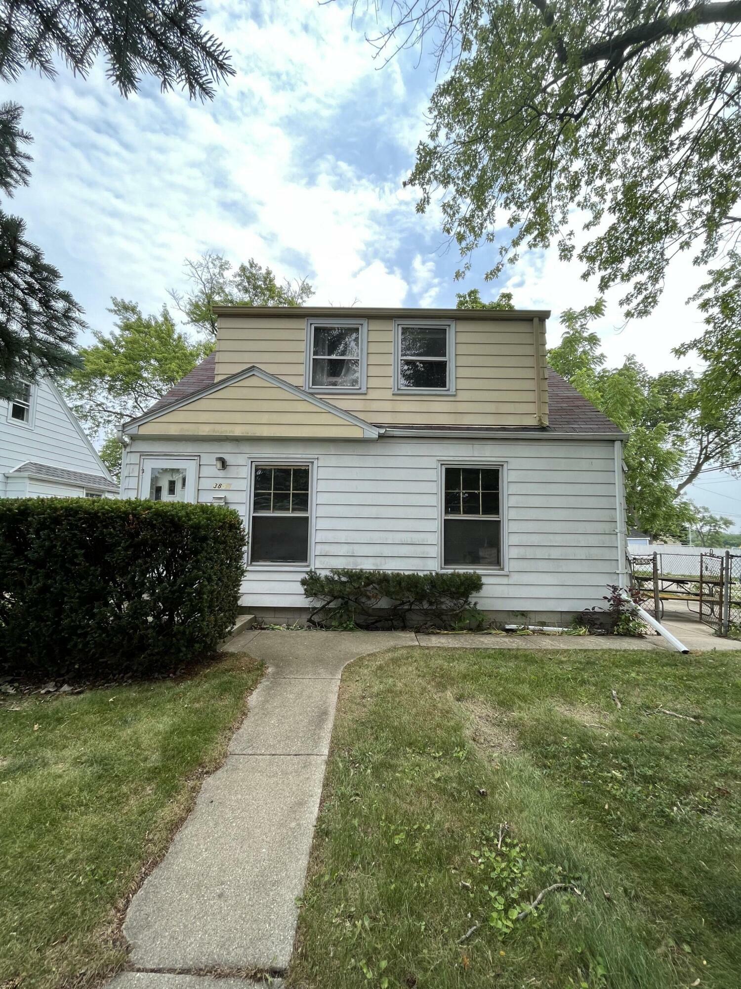 Property Photo:  3858 S 38th St  WI 53221 