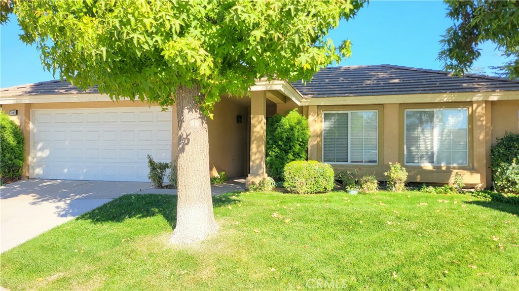 Property Photo:  1590 Appian Way  CA 92583 