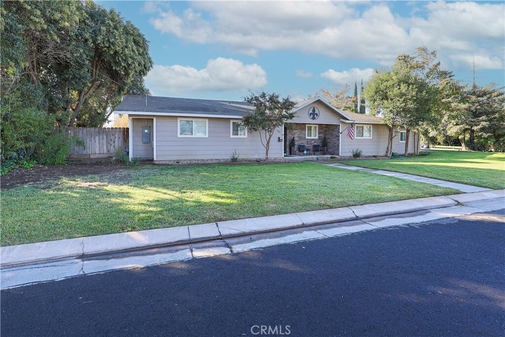 Property Photo:  188 Alpine  CA 95340 