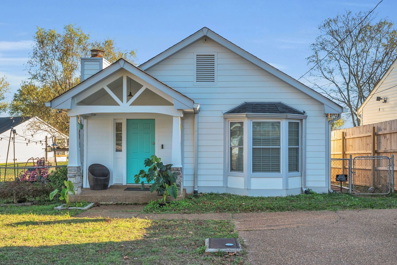 Property Photo: 716 Heritage Square Dr TN 37115