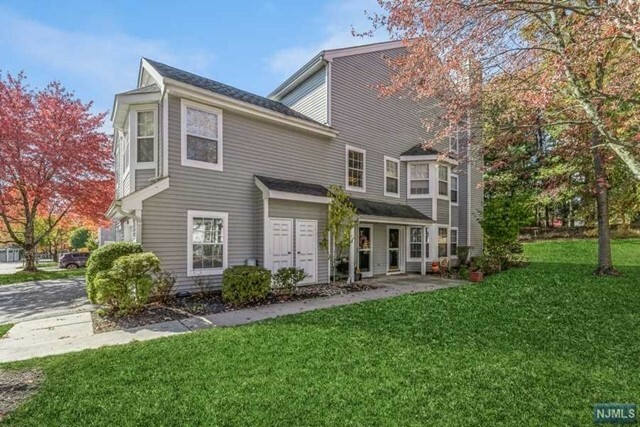 Property Photo:  1472 Cornwall Road  NJ 07430 