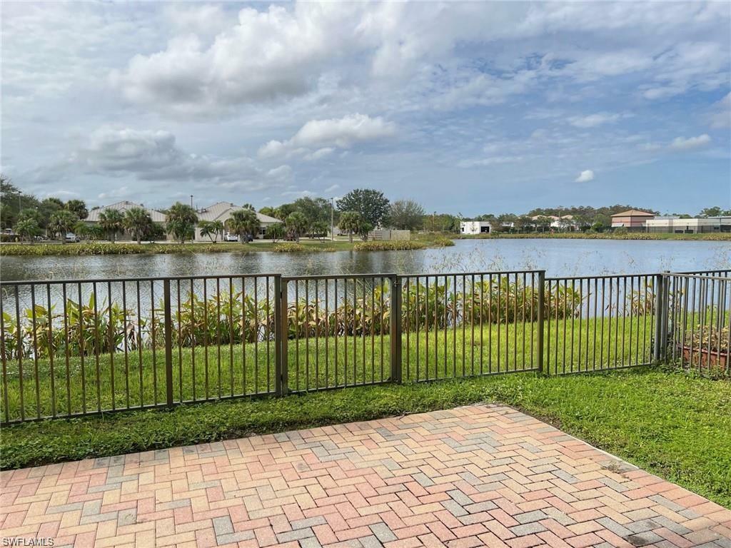 Property Photo:  5293 Beckton Rd  FL 34142 