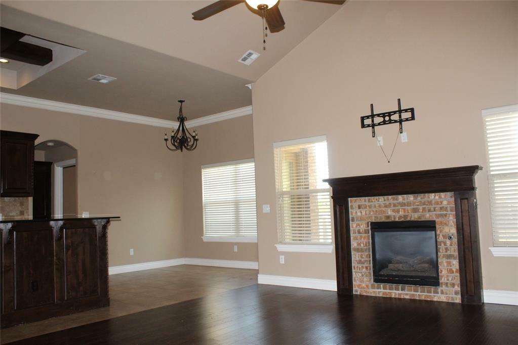 Property Photo:  19220 Garden Creek Lane  OK 73012 