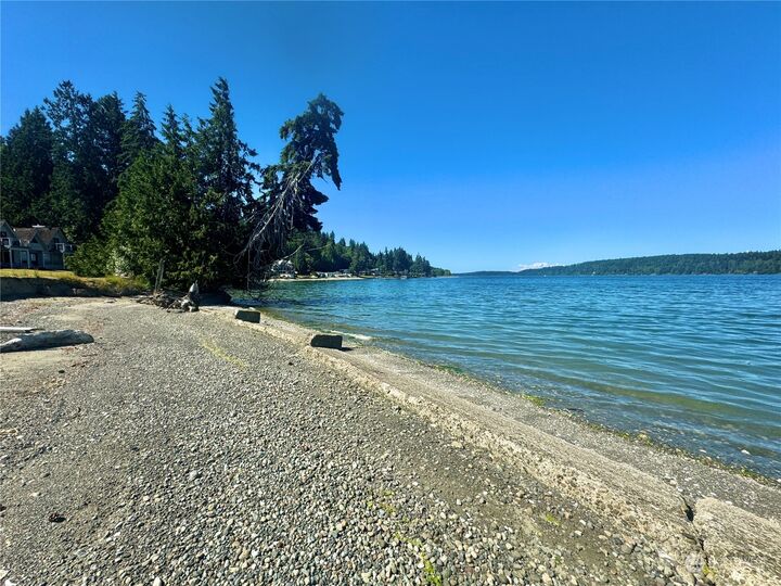 Property Photo: 3927 NE Steinman Lane WA 98310