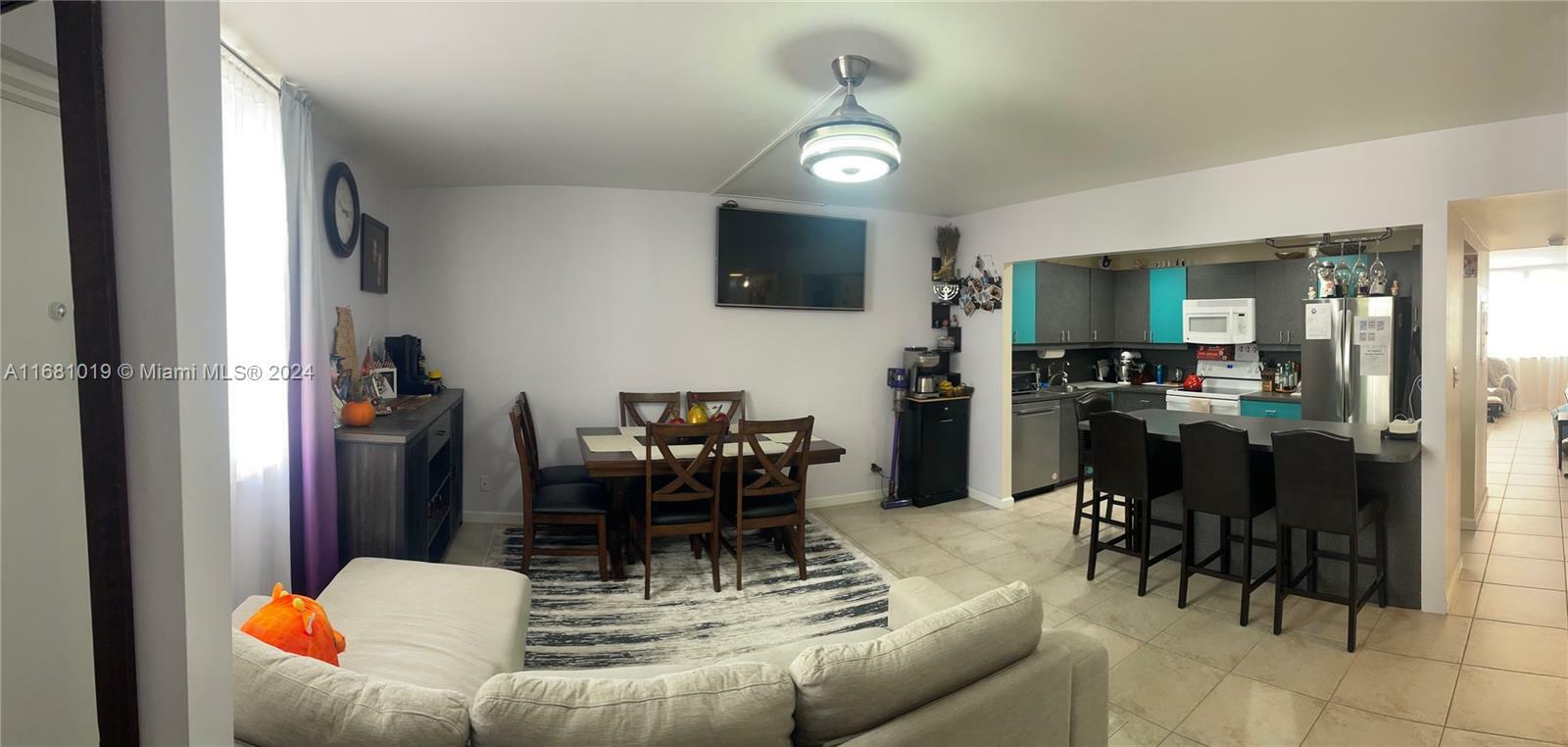 Property Photo:  3350 NE 192nd St 5G-B  FL 33180 