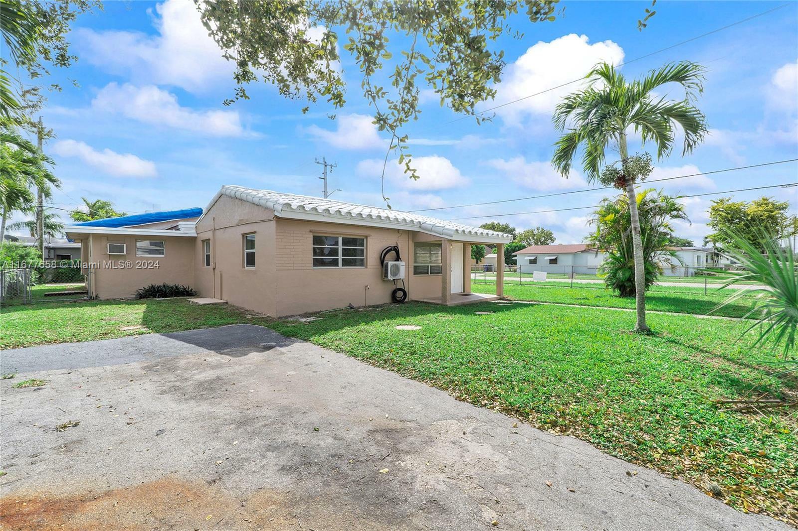 Property Photo:  5666 Mayo St  FL 33023 