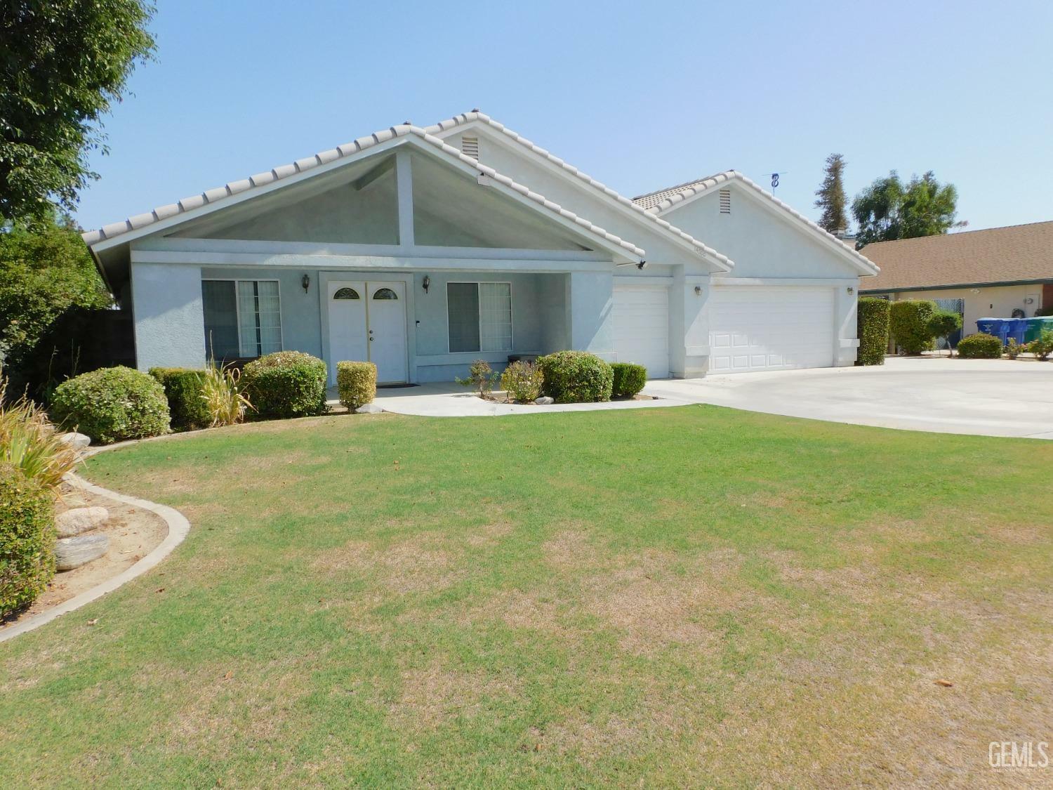 Property Photo:  14000 Westdale Drive  CA 93314 