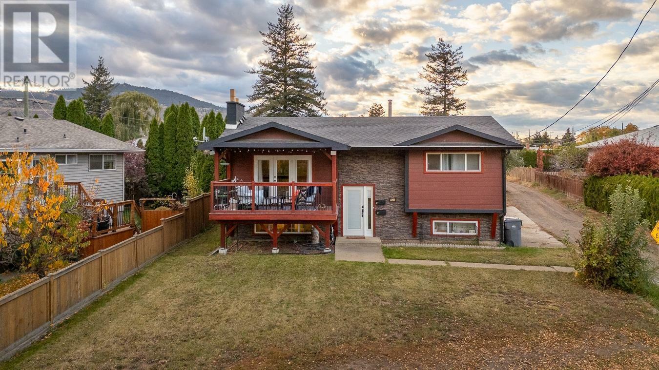 Property Photo:  435 Schubert Drive  BC V2B 2E6 