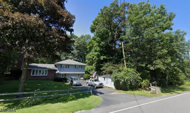 Property Photo:  151 Barry Dr North  NJ 07422 