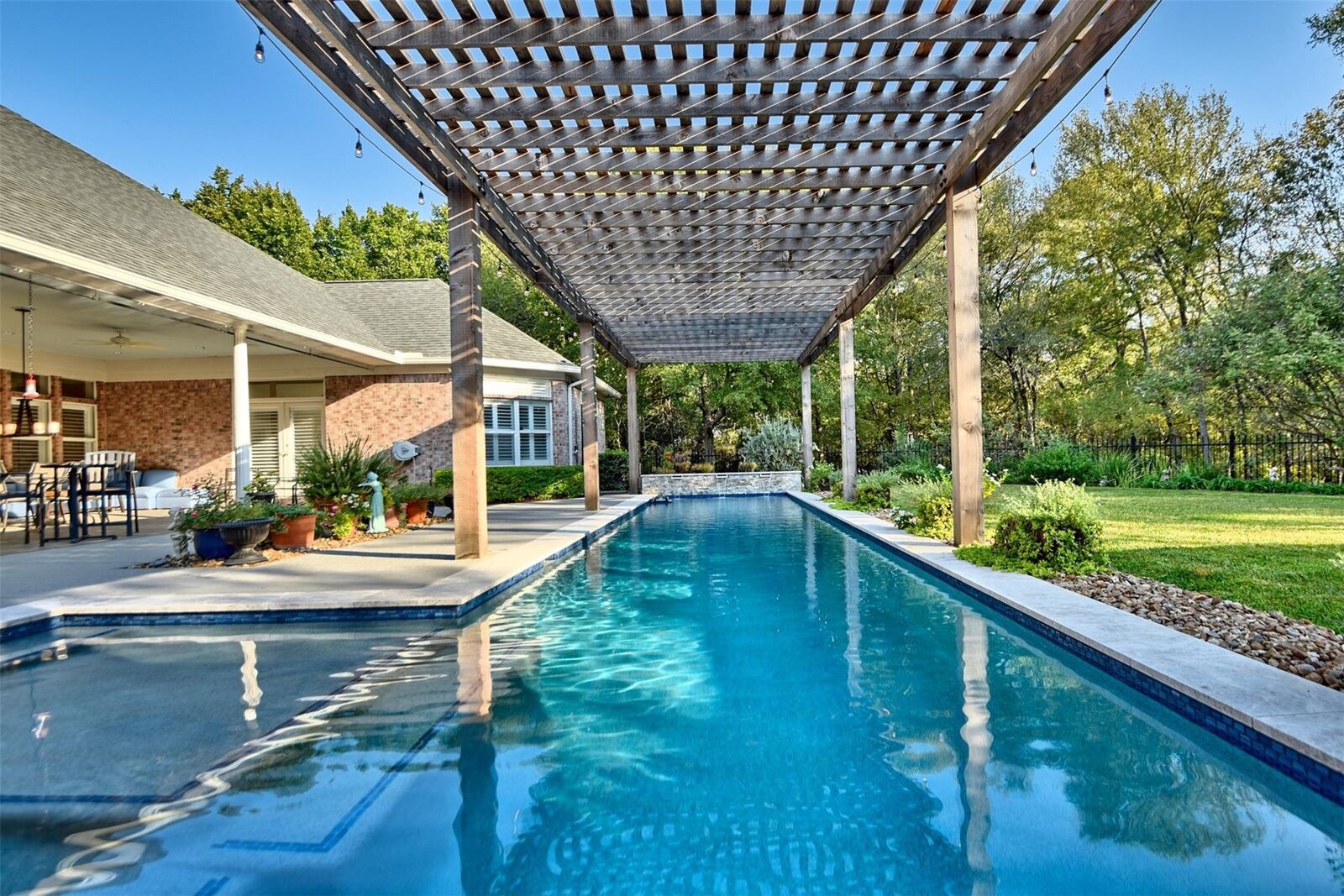 Property Photo:  851 Elm Drive  TX 77833 