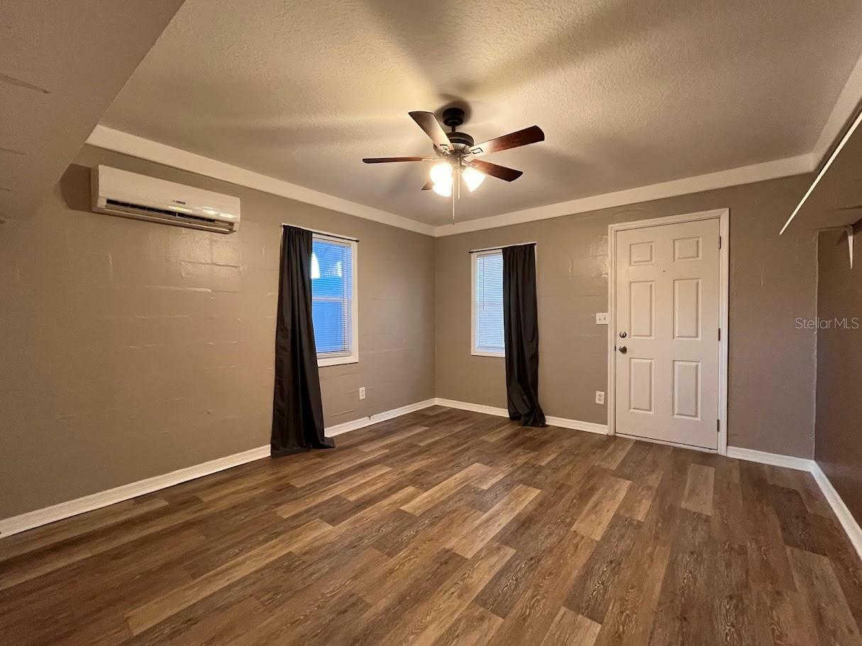 Property Photo: 228 Chestnut Street A &Amp B FL 34711