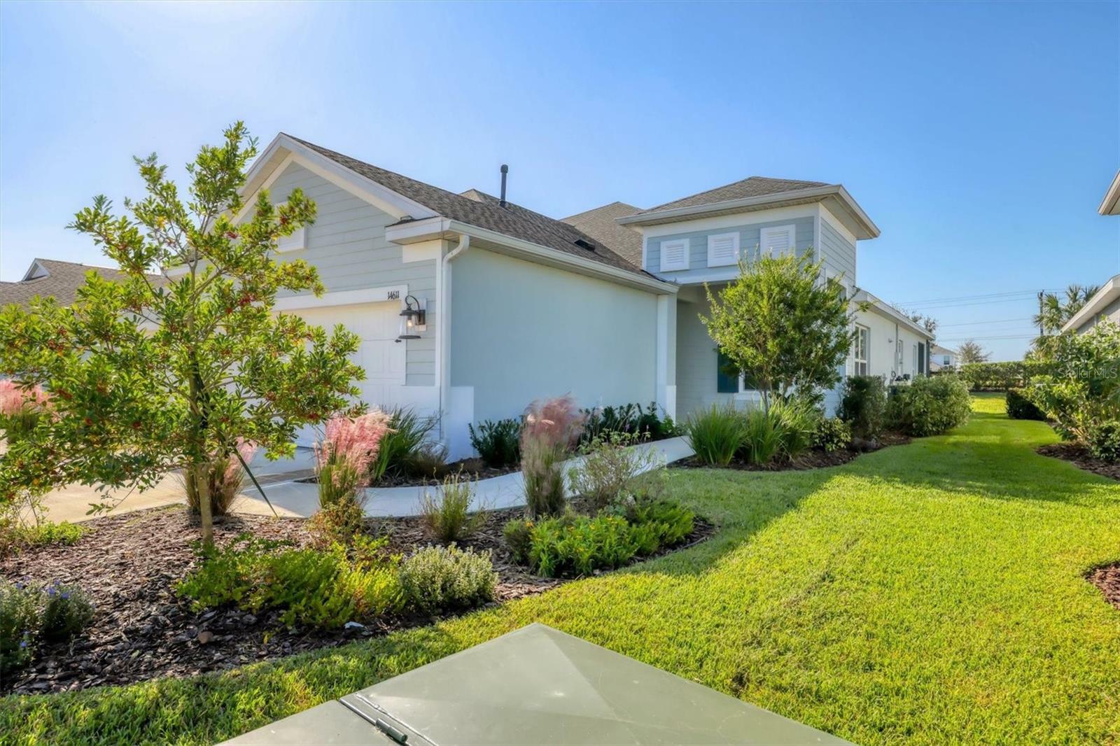 Property Photo: 14611 Barefoot Lane FL 34219