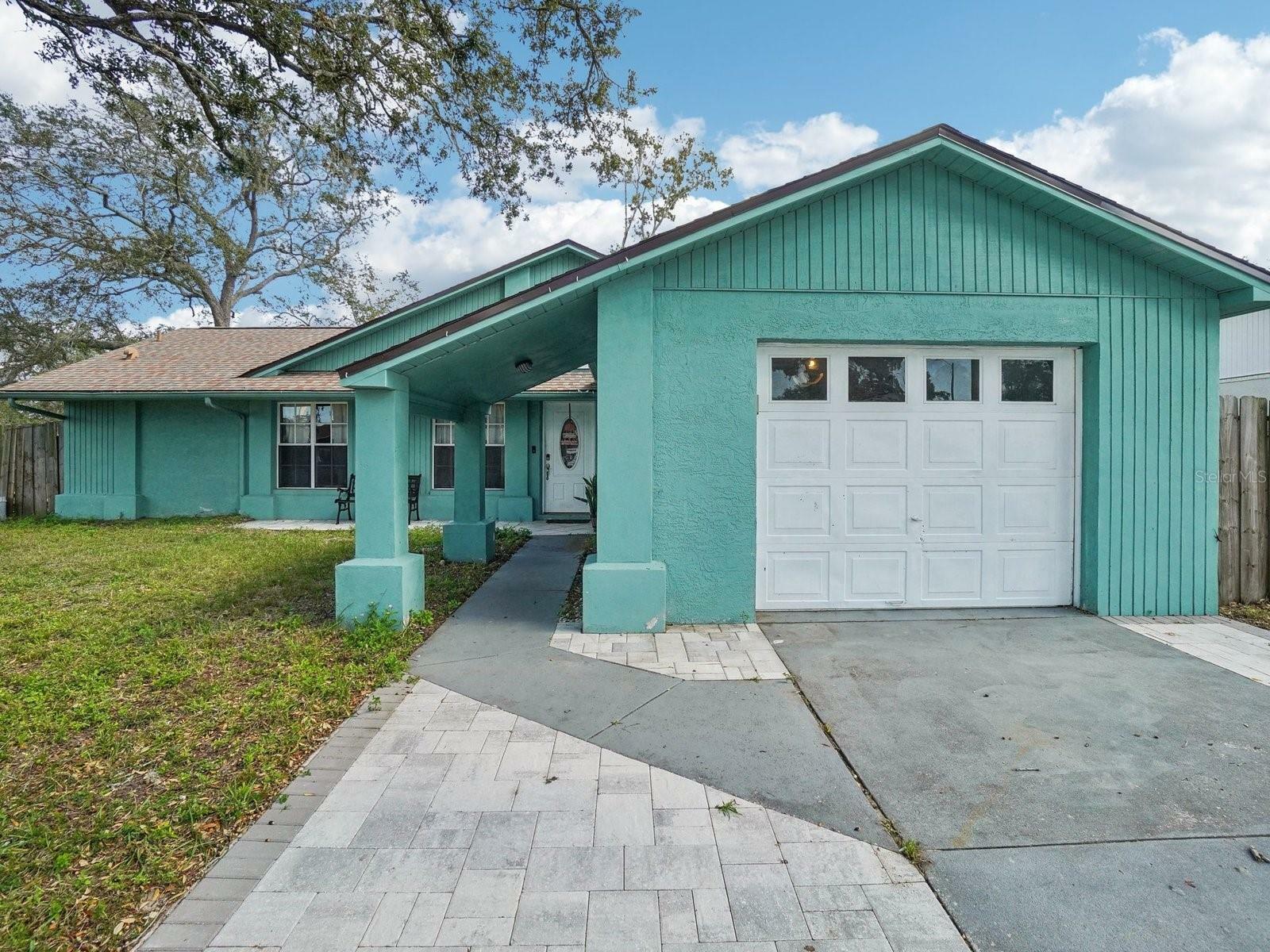 Property Photo: 1214 Begonia Drive FL 34691