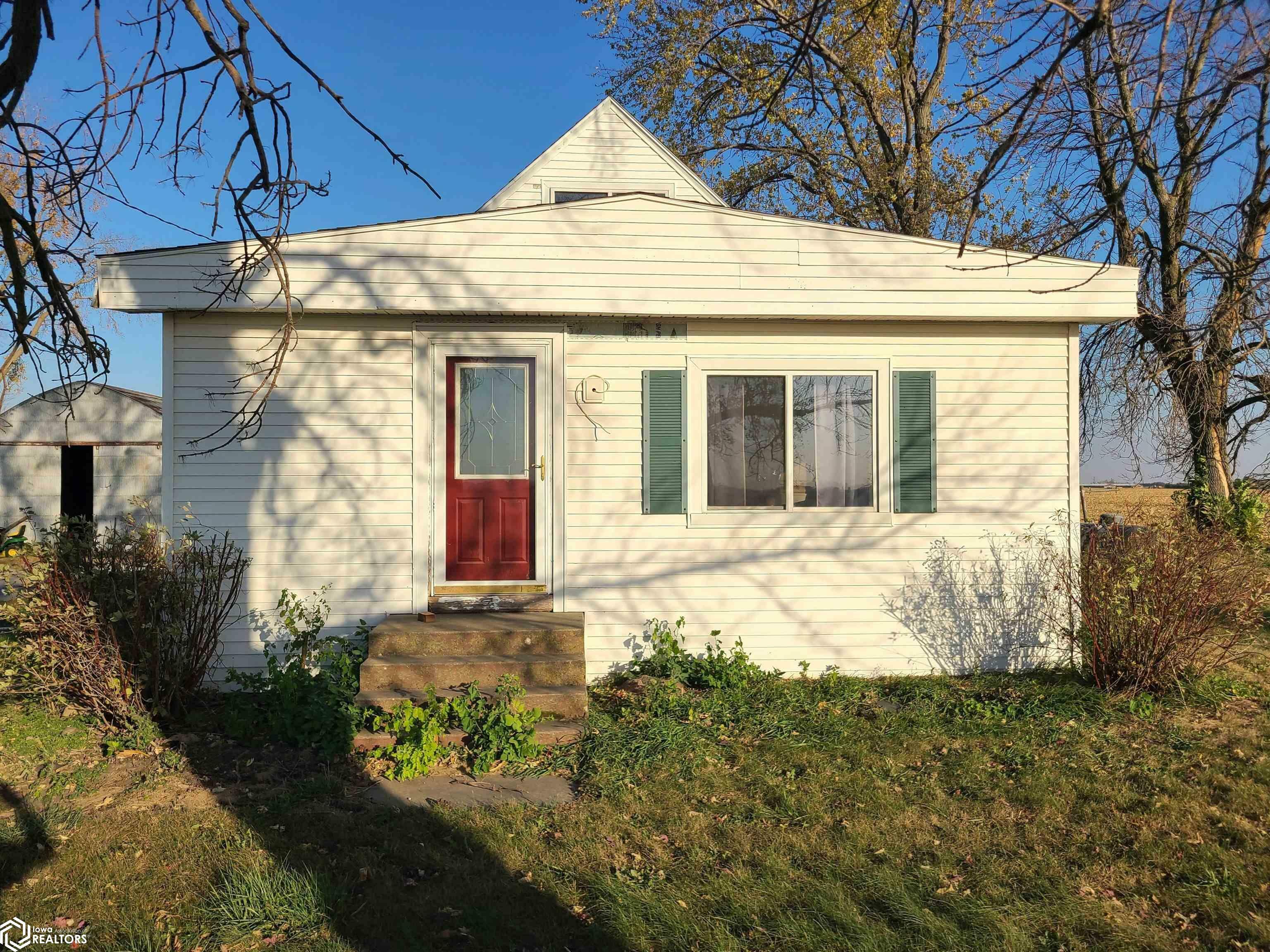 Property Photo:  8511 Spruce Avenue  IA 50469 