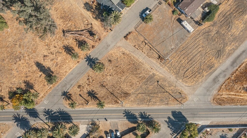 Property Photo: 1 De Brask Avenue CA 92530