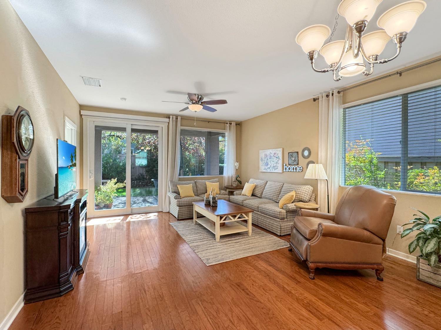 Property Photo:  1231 Hawthorne Lane  CA 95648 