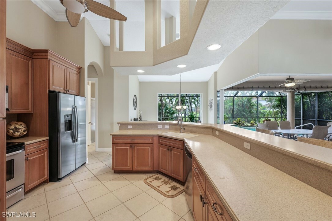 Property Photo:  8715 S Lake Circle  FL 33908 