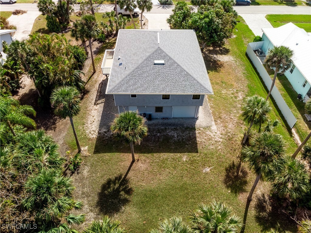 Property Photo:  7836 Grande Pine Road  FL 33922 