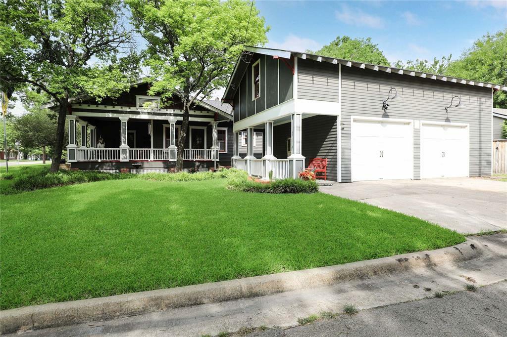 Property Photo: 1304 W Louisiana Street TX 75069