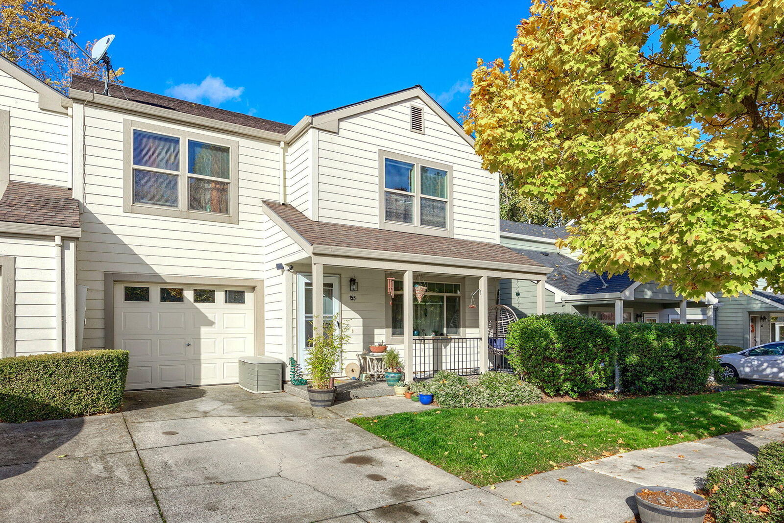 Property Photo: 155 Brooks Lane OR 97520