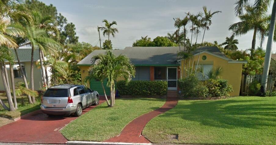 Property Photo:  219 32nd Street  FL 33407 