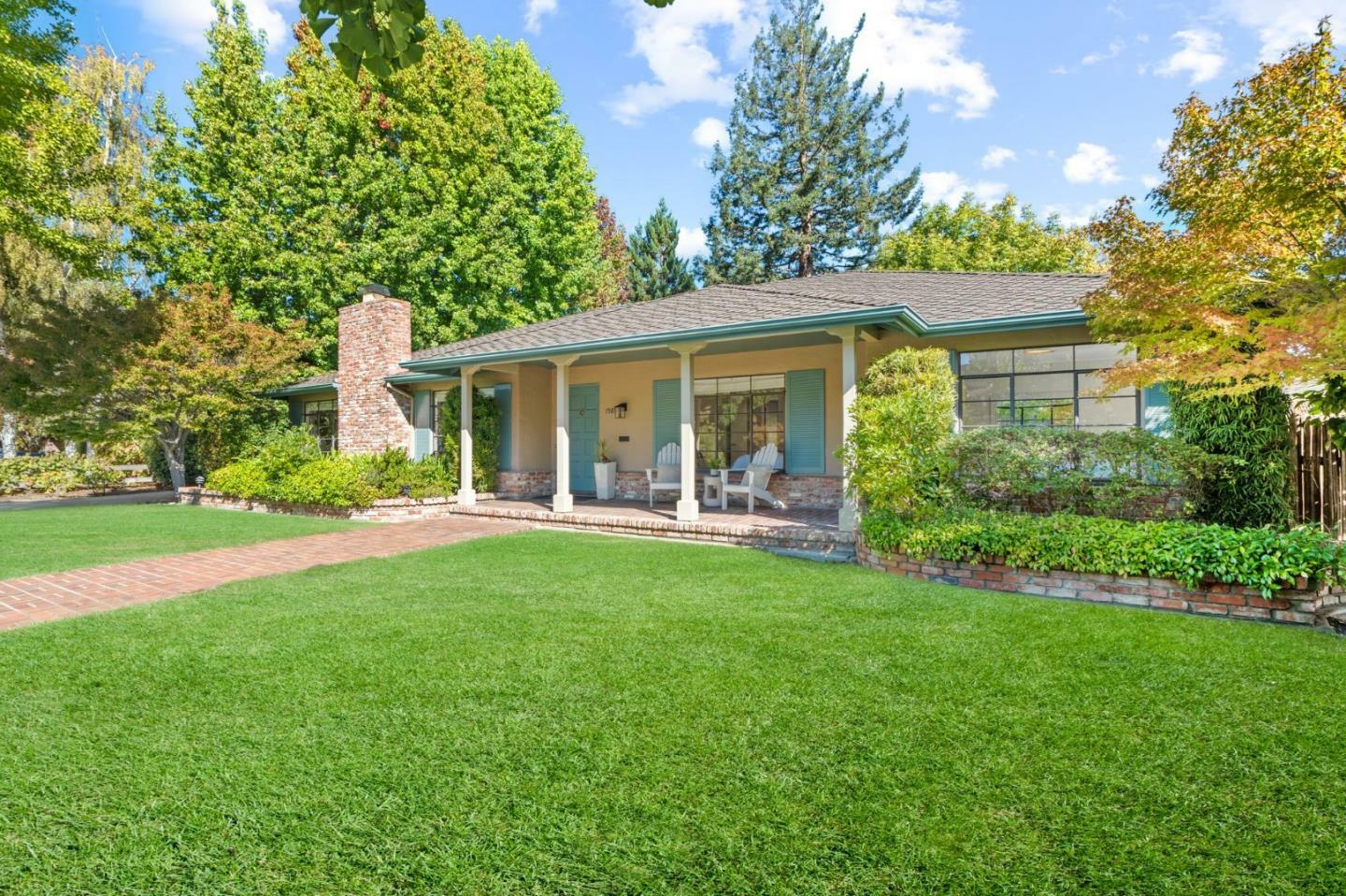 Property Photo:  1989 Barbara Drive  CA 94303 