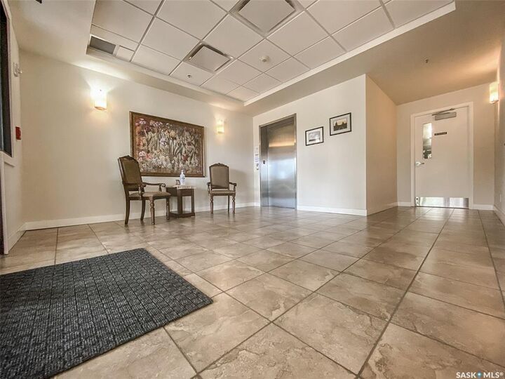 Property Photo: 912 Otterloo Street 408 SK S0G 2K0