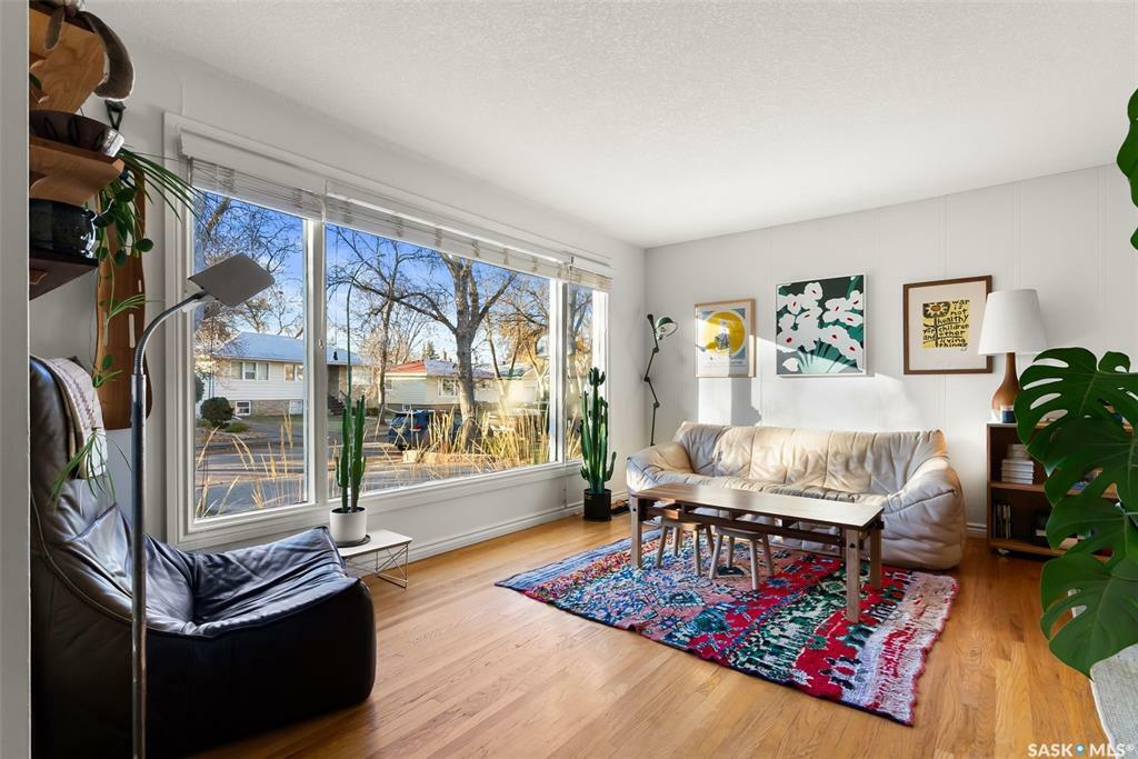 Photo de la propriété:  3408 Mason Avenue  SK S4S 0Z4 