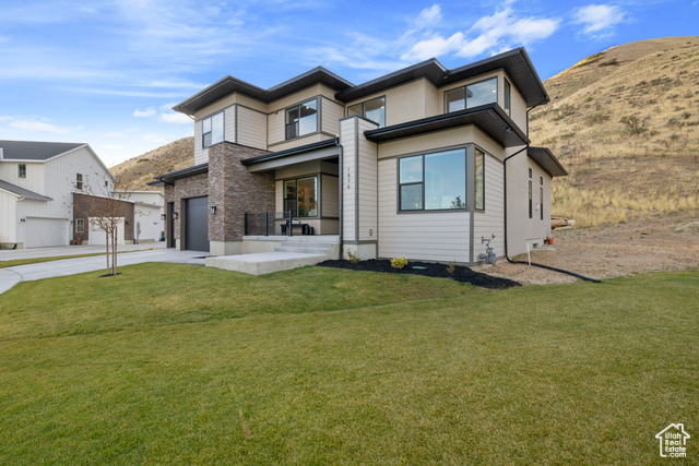 Property Photo:  1876 W Oakwood Cir  UT 84043 