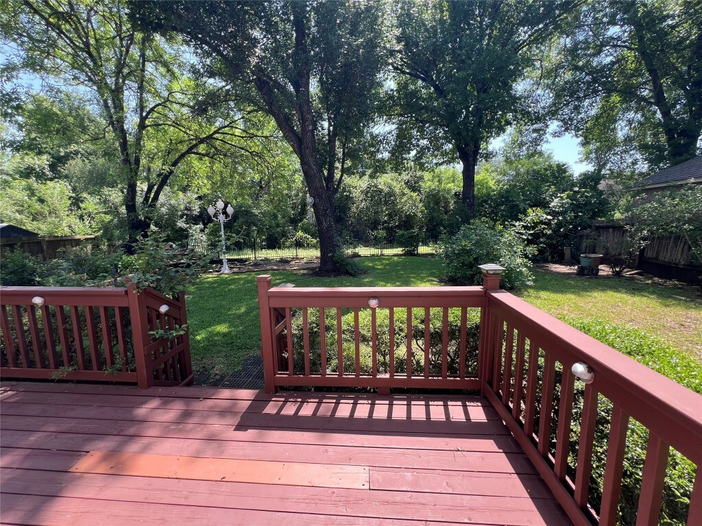 Property Photo: 11205 Appletree Lane TX 78726