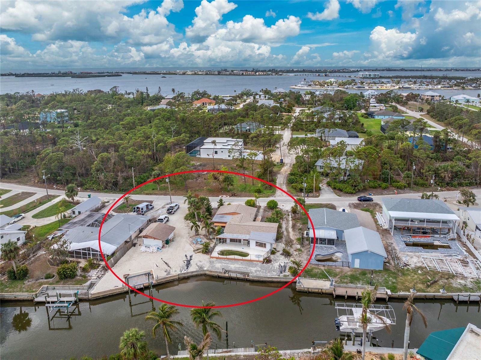 Property Photo:  1655 Riverside Drive  FL 34223 