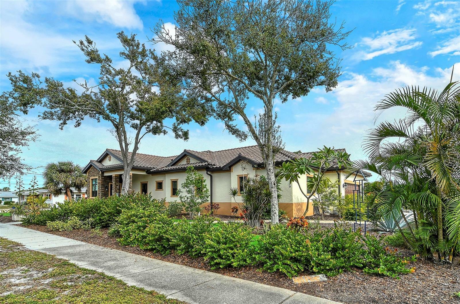 1109 The Rialto  Venice FL 34285 photo