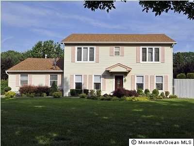 1 Oldwyck Court  Manalapan NJ 07726 photo