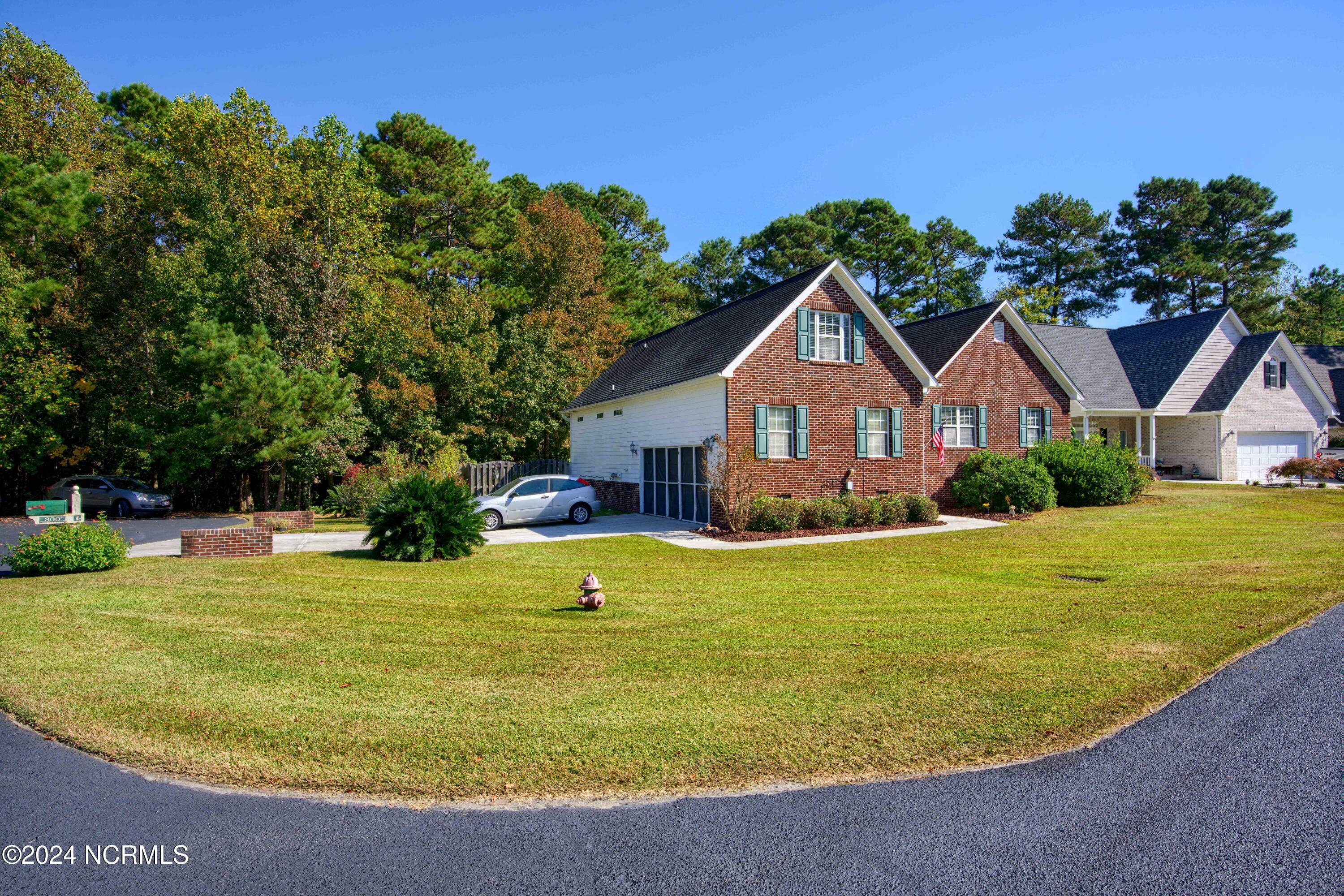 Property Photo:  300 Sea Urchin Cove  NC 28460 