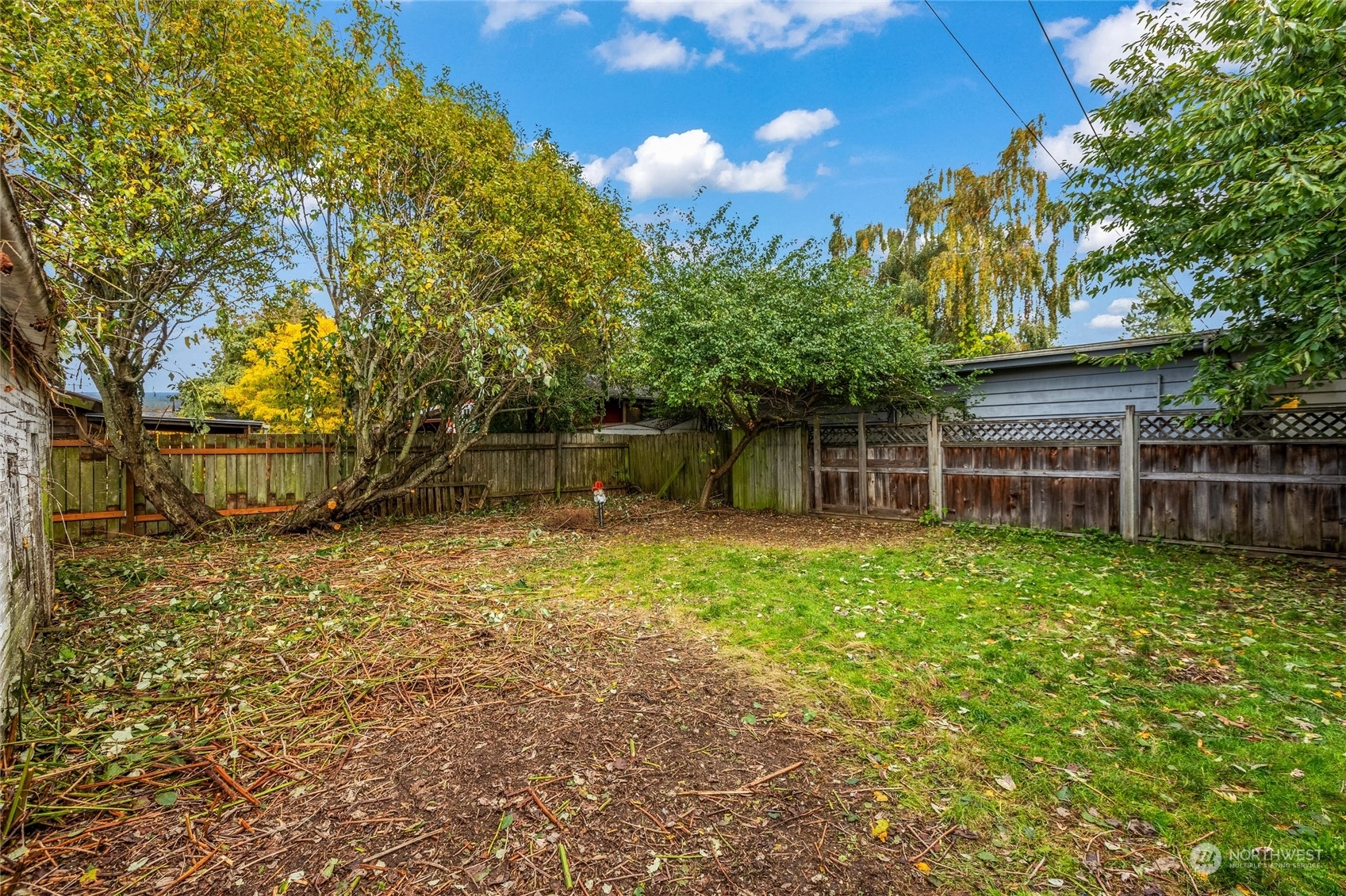 Property Photo:  1004 W North Street  WA 98225 