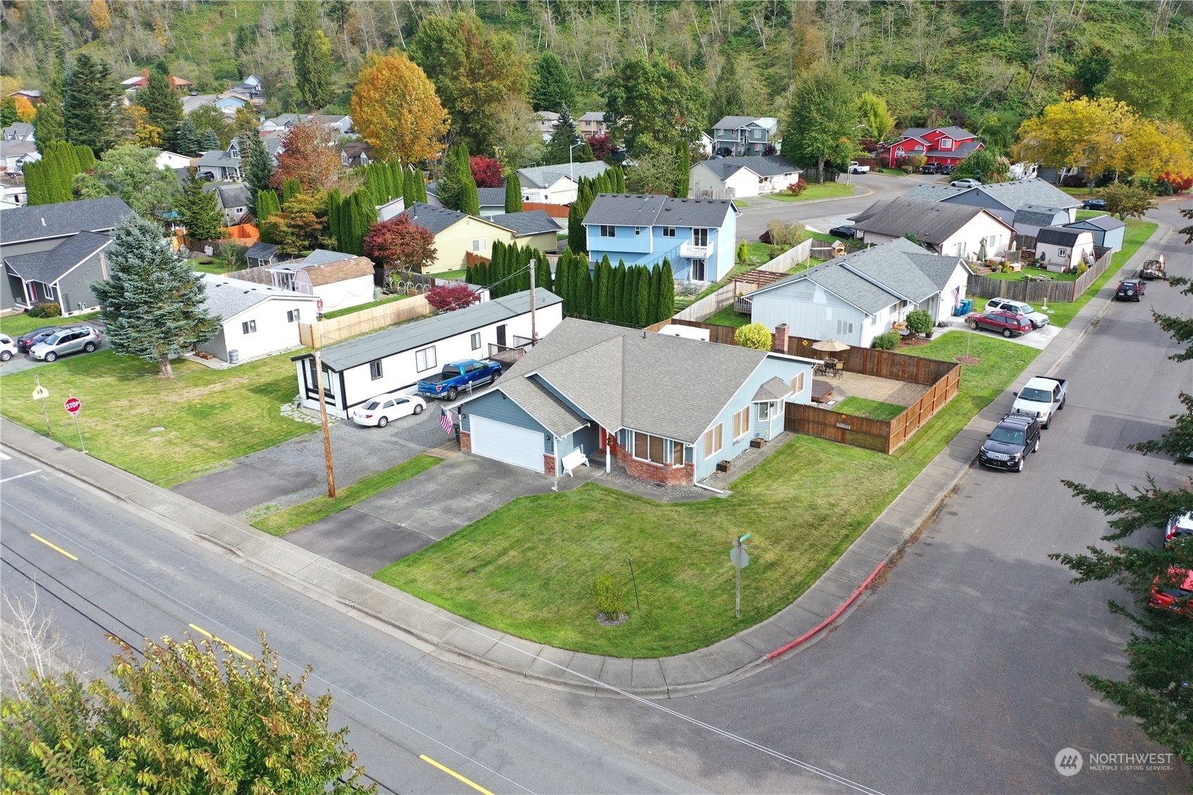 Property Photo:  400 8th Street  WA 98294 