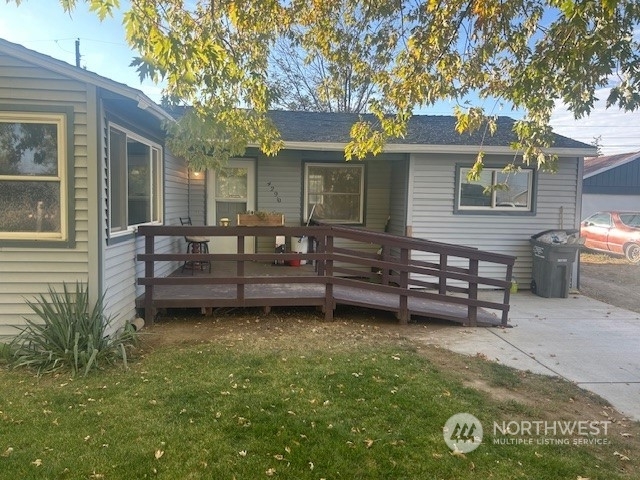 Property Photo:  4296 Sun Drive NE  WA 98837 