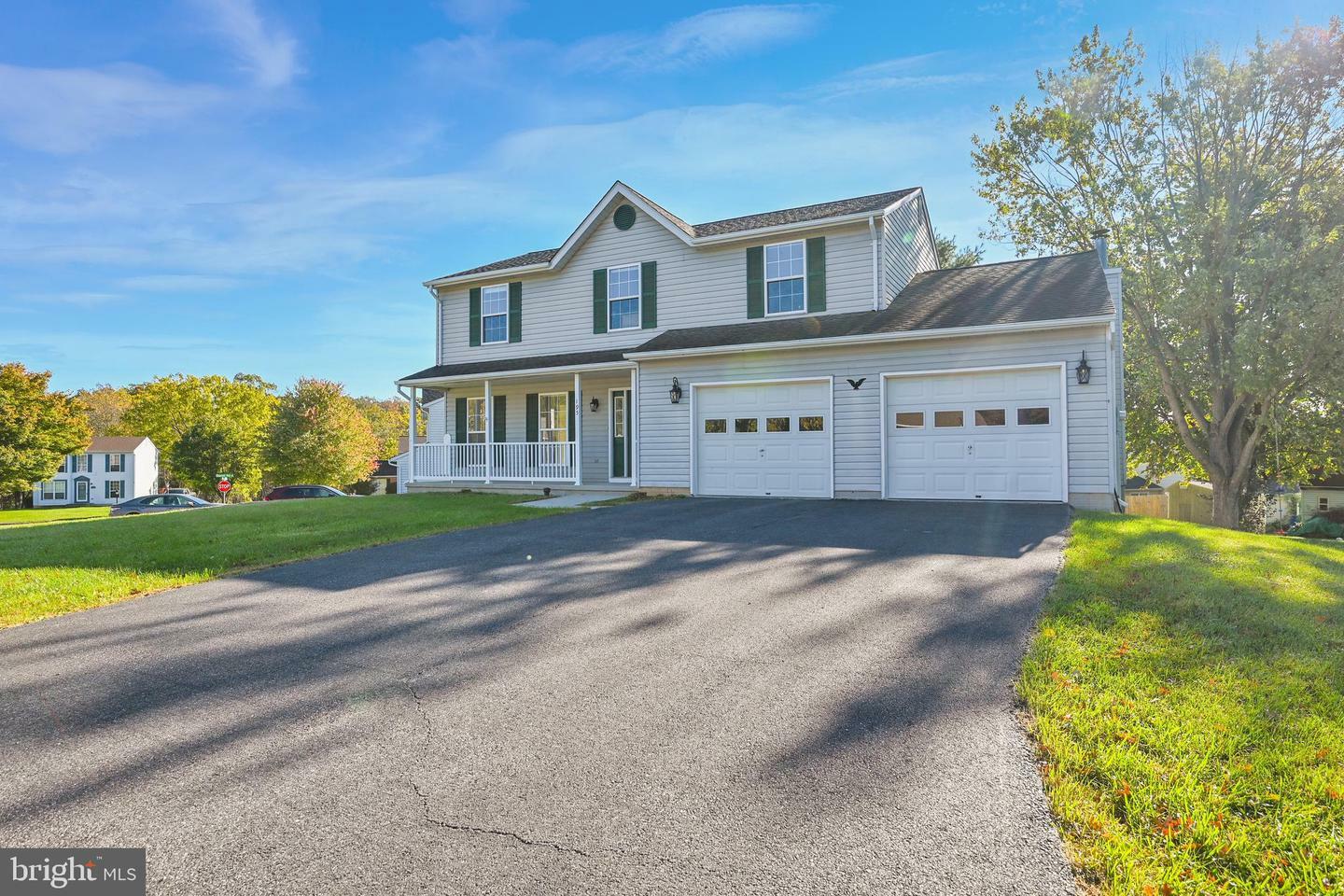 Property Photo:  195 Pheasant Run Lane  PA 17331 