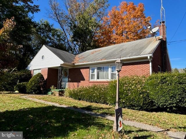 Property Photo:  23439 Rt 35 N  PA 17059 
