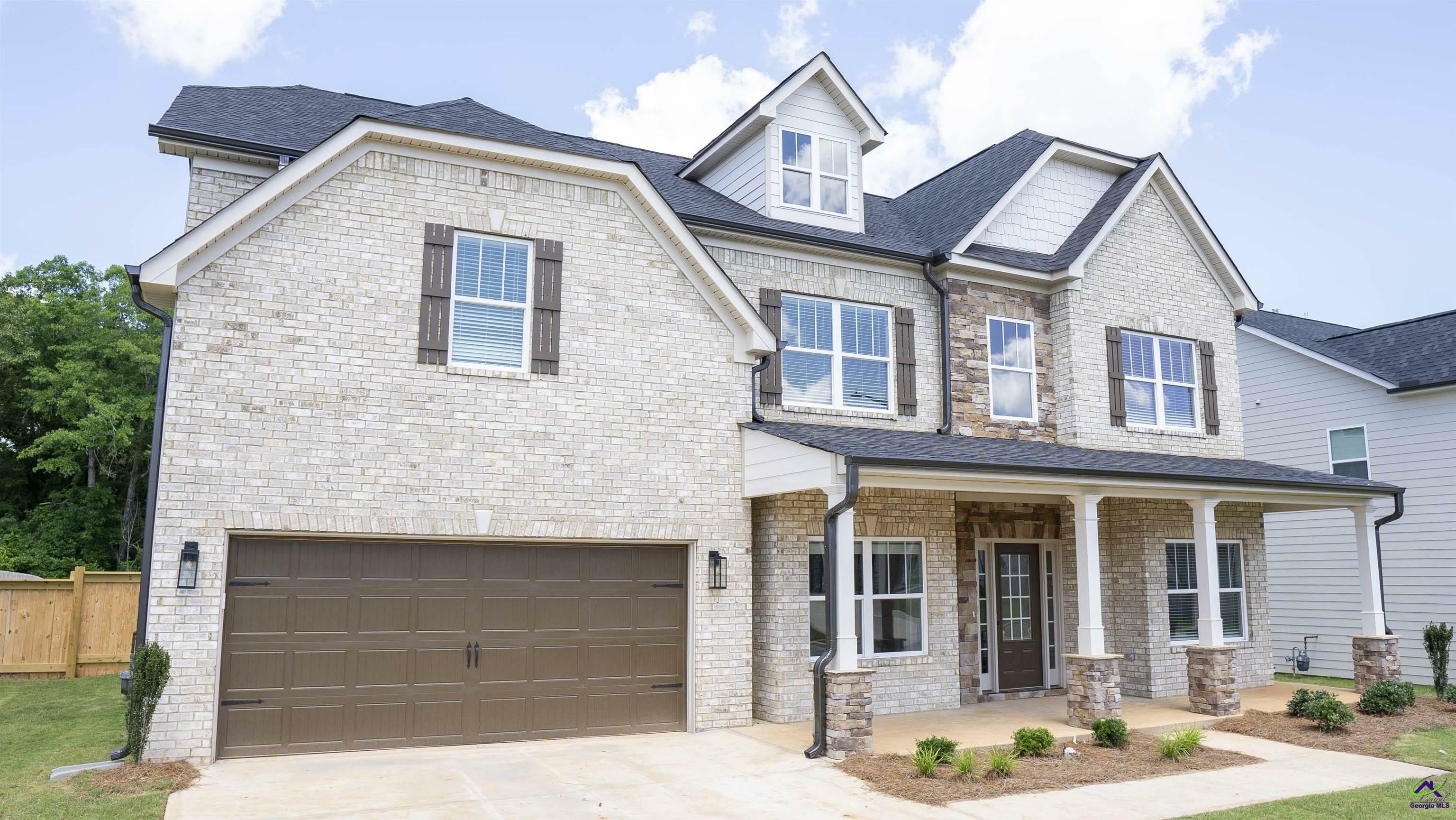Property Photo:  104 Garnet Drive  GA 31005 