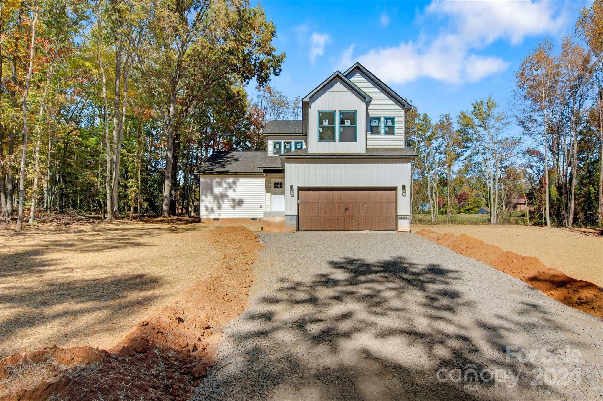 Property Photo:  2680 Country Meadows Lane  NC 28690 