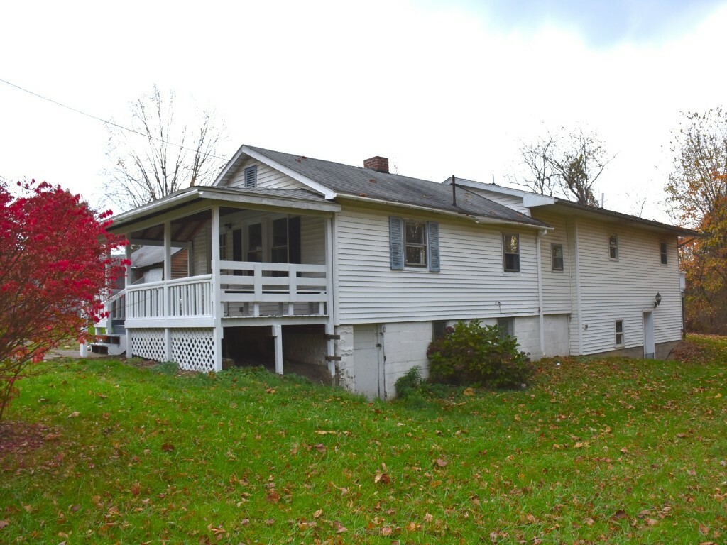 Property Photo:  14494 S Mosiertown Road  PA 16335 