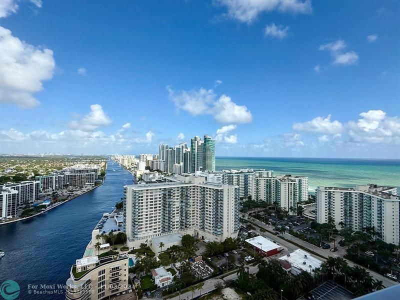 Property Photo:  4010 S Ocean Dr R2401  FL 33019 