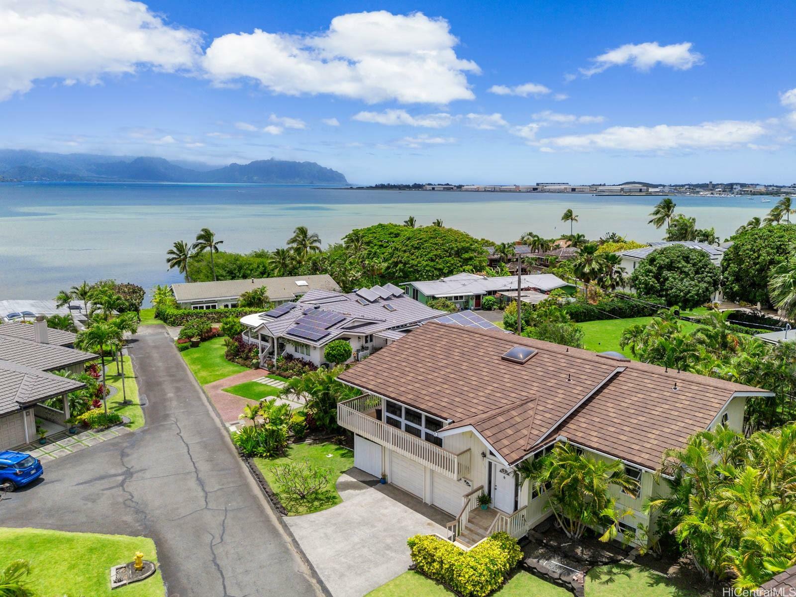 Property Photo:  44-313 Kaneohe Bay Drive B  HI 96744 