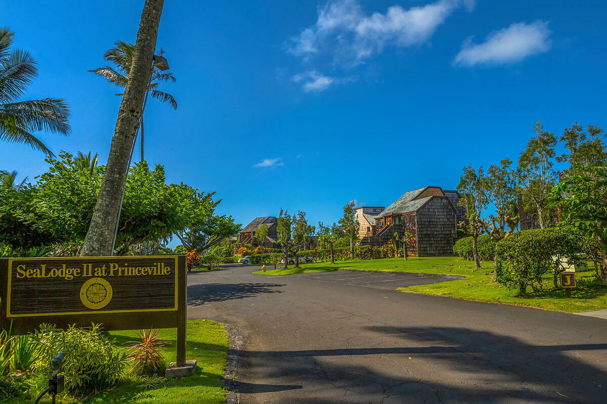 Property Photo:  3700 Kamehameha Rd G2  HI 96722 