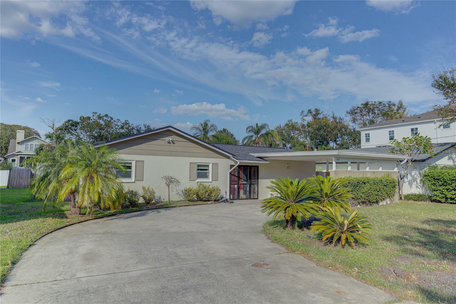 3015 W Asbury Place  Tampa FL 33611 photo