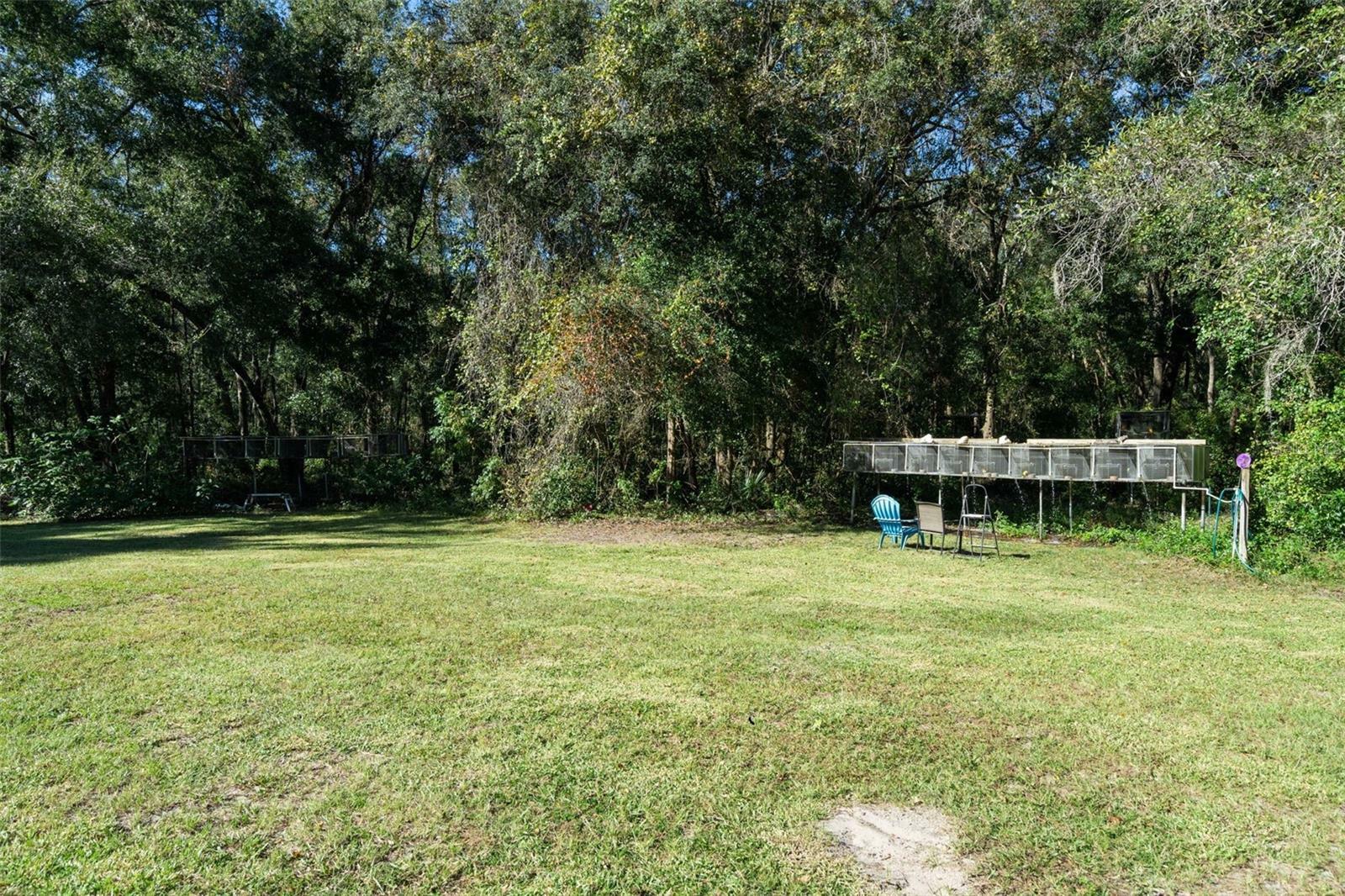 Property Photo: 16629 Caldwell Lane FL 34610